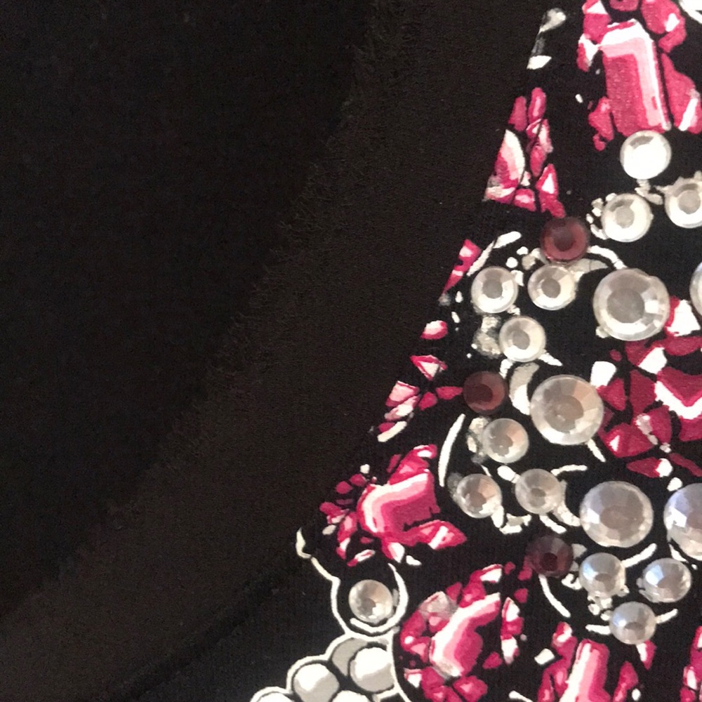 BHWM BLACK EMBELLISHED PRINT TOP - Picture 3 of 5